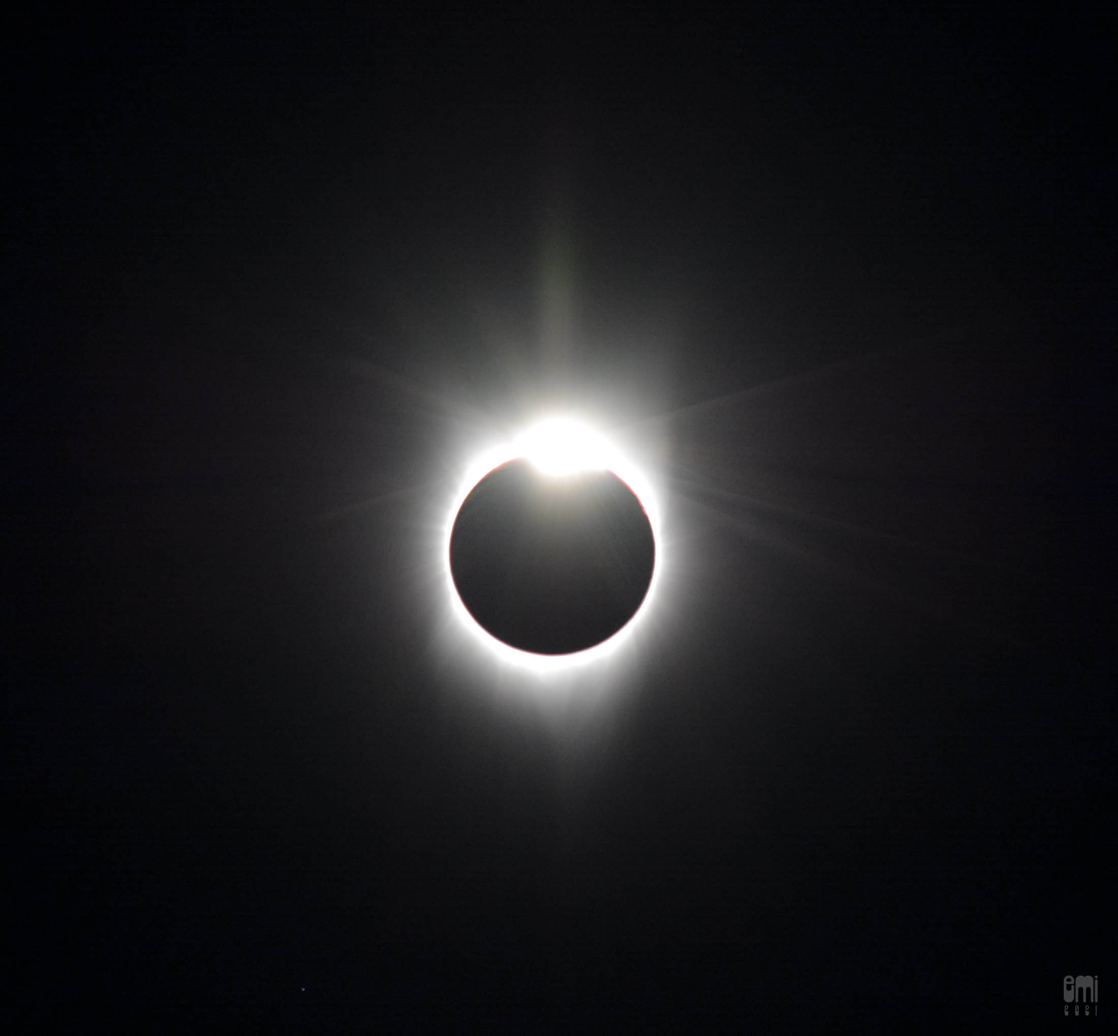 20170821 Total Solar Eclipse Diamond Ring at Painted Hills, Oregon, photo by Kaishi Ito, Nikon D7100 with 300mm Lens
