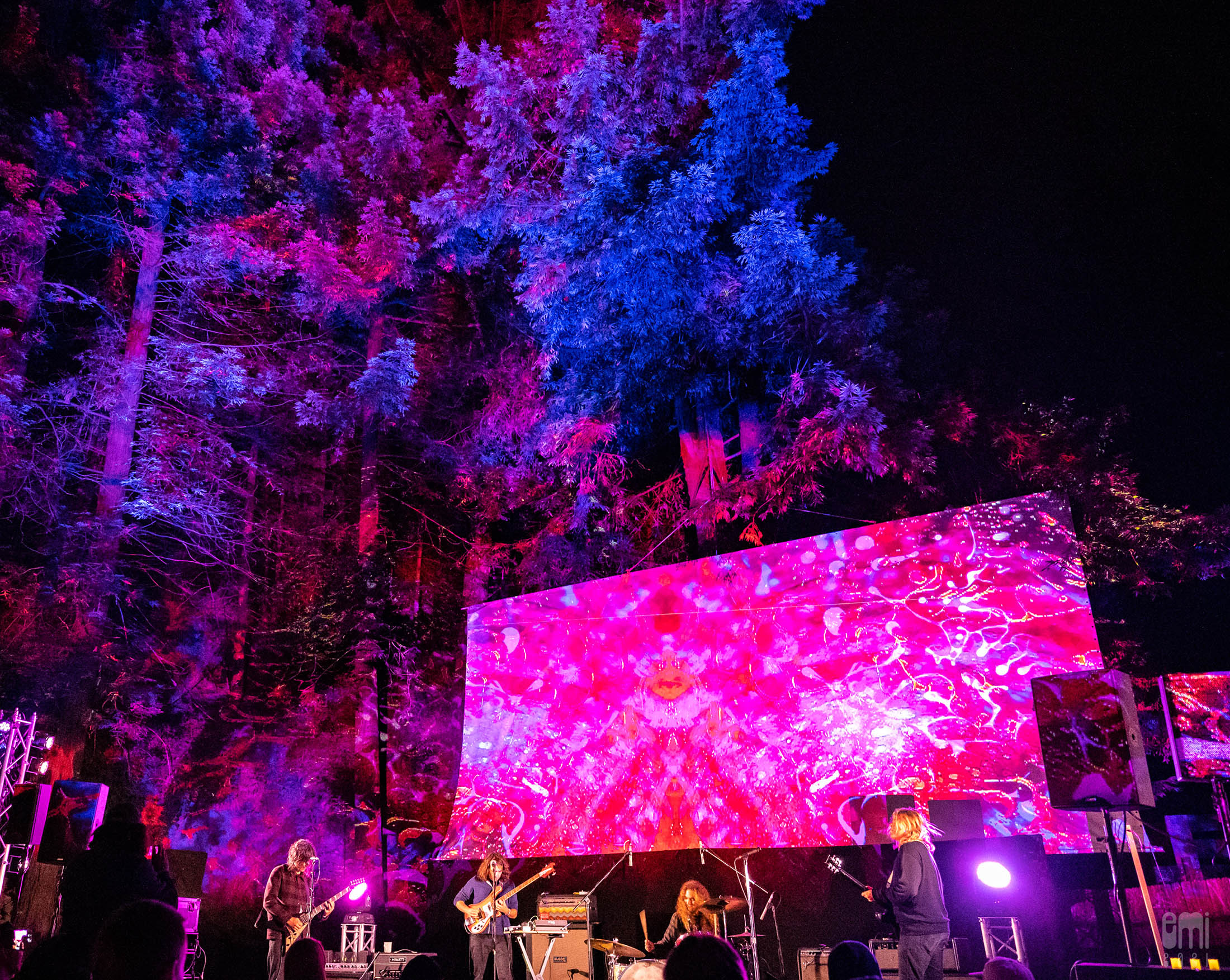 2021.9.15 Ty Segall and the Freedom Band with Mad Alchemy Liquid Light Show at Henry Miller Memorial Library, Big Sur, CA. photo by emi