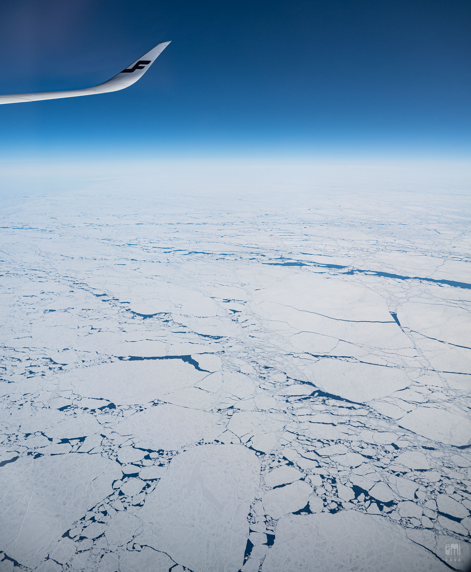 20220628 Arctic Ocean from Finnair emi-9550